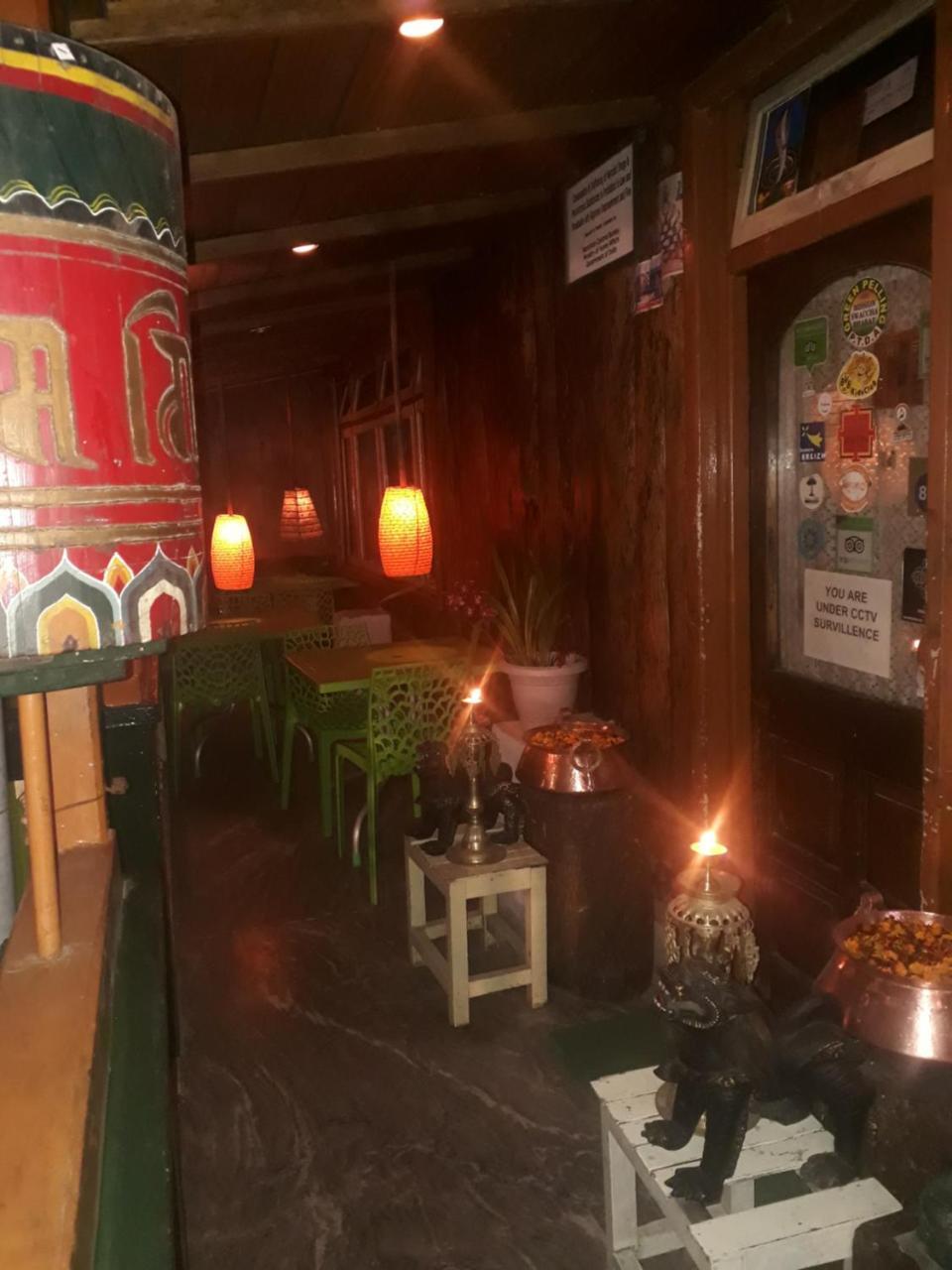 Hotel Kabur Pelling Exterior photo